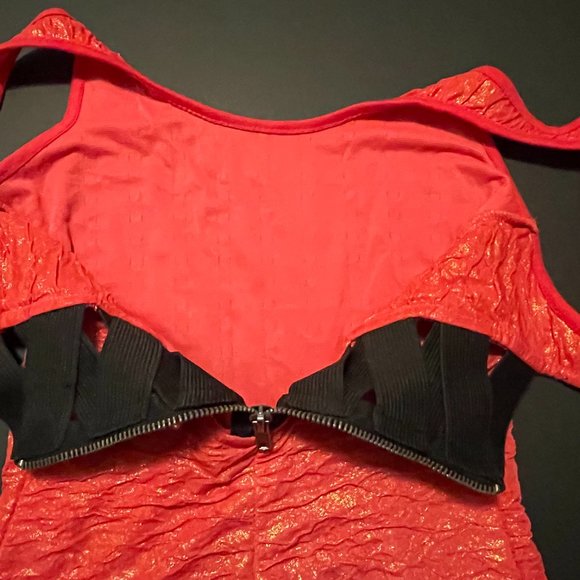 Hot, Sexy must have dress from Material Girl - Picture 5 of 12